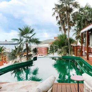 The Pink Palm - Adults Only Hotel